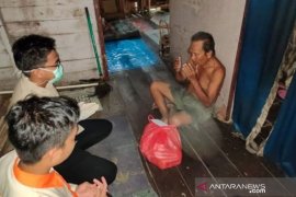 Yayasan Al-Futuwwah Barabai dan KOPI HST berbagi di bulan yang suci