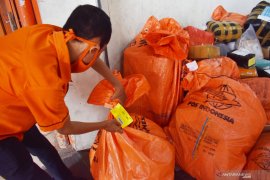 Kiriman paket pos melonjak