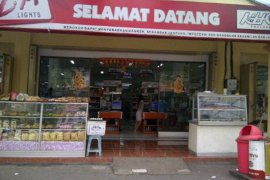 Ada yang positif COVID-19,  puluhan karyawan Kitto Swalayan Surabaya diminta rapid test