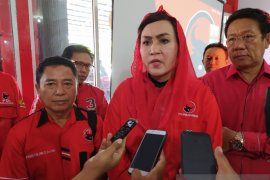 Anggota DPR RI desak perusahaan non-esensial  segera terapkan "WFH"