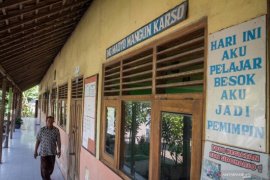 Pemerhati pendidikan sarankan pemerintah supaya undur awal tahun ajaran baru