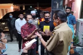Gubernur Sulteng instruksikan pembersihan area kerja tiap empat jam