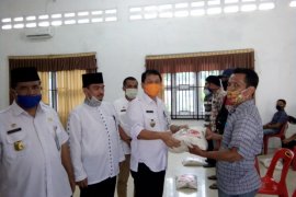 5.614 tenaga honorer Langkat terima bantuan 10 kilogram beras dari Korpri
