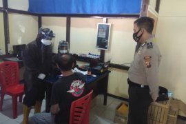 Polres Mempawah rapid test 22 orang tahanan titipan JPU