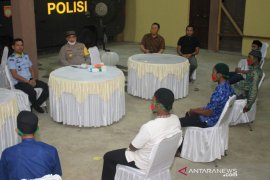 Polisi rangkul dan bina napi asimilasi