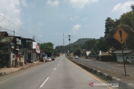 H-1 Lebaran, arus kendaraan di Jalur Pantura Batang-Pemalang lengang