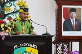 Pemkot Palangka Raya diminta carikan solusi tingginya harga ayam potong