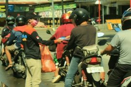 Wahid : 100.000 masker dibagikan sejak Pandemi COVID 19