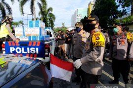 Kendaraan patroli wajib kibarkan Merah Putih