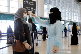 Jamaah haji  dari lima kota Arab Saudi tiba di Bandara Kingabdulaziz