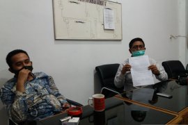 Warga Situbondo laporkan dugaan pungutan liar penyaluran BST Kemensos