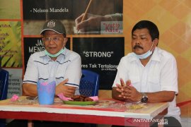 Pasangan "Abadi" tetap abadi tak ada kata mundur