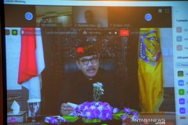 Wagub inginkan Bali jadi pelopor transaksi non-tunai di pariwisata
