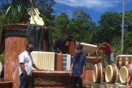 Pemkot Batam percantik kota sambut "new normal"