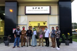 Belasan warga laporkan developer perumahan syariah ke Polda Sumbar