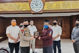 Kapolda Jatim gelar pertemuan dengan BEM Nusantara bahas tantangan kebangsaan