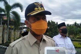 Pemkot Pariaman pastikan kesiapan pihak sekolah dalam penerapan belajar sesuaikan normal baru
