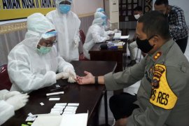 100 personel Polres Binjai tes cepat hasilnya non reaktif