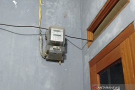 PLN Karawang terima 96 pelanggan komplain tagihan listrik