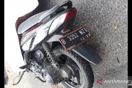 Pemotor tewas terlindas truk di Ring Road Cengkareng