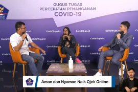 Dokter : Bawa helm sendiri jika naik ojek daring cegah Corona