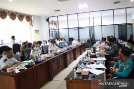 DPRD Kalsel bahas rencana pengembangan Ambapers