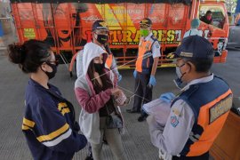 Masa operasi pemeriksaan pendatang diperpanjang