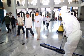 JK: Masjid Al Akbar Surabaya jadi percontohan tempat ibadah era normal baru