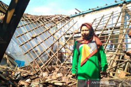 Dana rehab sekolah berkurang untuk penanganan wabah corona