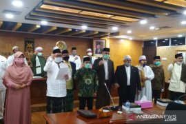 FPKS minta DPR batalkan RUU HIP