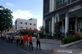 Cegah COVID-19, Kapolsek Banteng ajak personel olahraga pagi