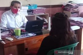Polisi tangkap  seorang perempuan pencuri ternak
