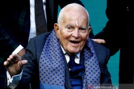 Aktor "The Lord of The Ring" Ian Holm meninggal dunia