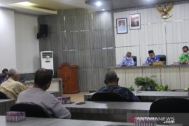 Gapensi audensi dengan Wabup HST terkait masalah jasa konstruksi