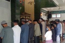 Salat gerhana ikuti protokol kesehatan di Tarakan