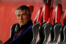Barcelona pecat pelatih Quique Setien