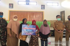 Pemkab Bangka Tengah salurkan BLT tahap II