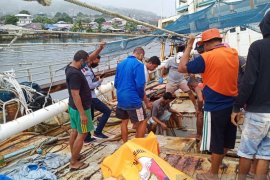 Polisi selidiki kematian dua pria di Kapal Ikan Esih Jaya Samudra