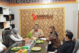 Bawaslu Kediri jelaskan soal anggaran pengadaan APD untuk pilkada