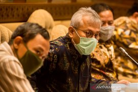 Anggota KPU yang positif COVID-19 bertambah
