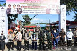 Kapolda Kalsel sokong APD dan bibit ikan untuk Kampung Tangguh Banua di Tanah Laut