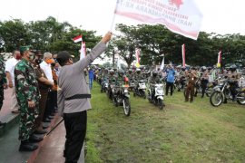 Polda Malut salurkan APD sambut Hari Bhayangkara