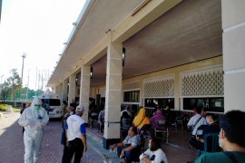 Mobil PCR BNPB tambah kapasitas pemeriksaan tes usap di Surabaya