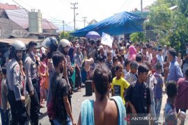 Akibat BLT, pemblokiran Jalinsum kembali terjadi di Madina