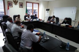 Hujan akibatkan infrastruktur jalan dan jembatan di trans Seram alami kerusakan