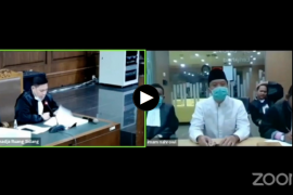 Imam Nahrawi dituntut 10 tahun penjara