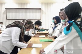 Teken fakta integritas, Direktur Polbangtan Medan nyatakan penerimaan mahasiswa baru "bersih"