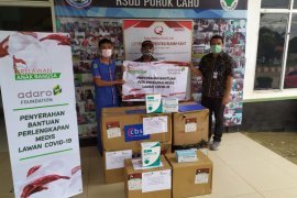 RSUD Puruk Cahu terima bantuan masker dari AMC -  Adaro Foundation
