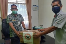 Pandemi COVID-19, Semen Padang salurkan bantuan di Dumai