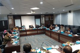 Komisi V DPRD rekomendasikan jadwal PPDB Sumbar ditambah dua hari